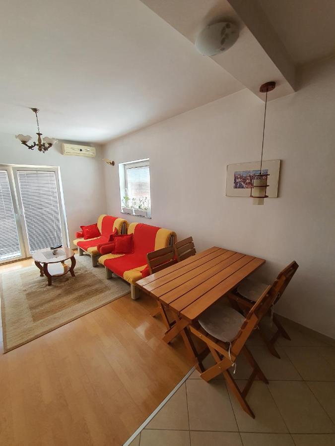 Zogu Apartments - City View بريشتاين المظهر الخارجي الصورة